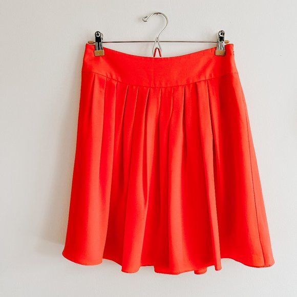 Tahari Orange Corral Pleated Side Zipper Lined, size 2 - Picture 1 of 5